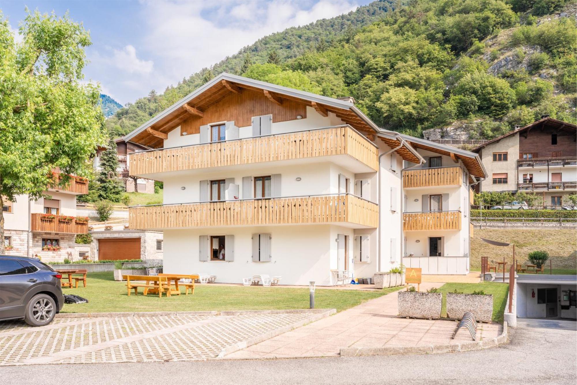 Residence Alessio Bezzecca Extérieur photo
